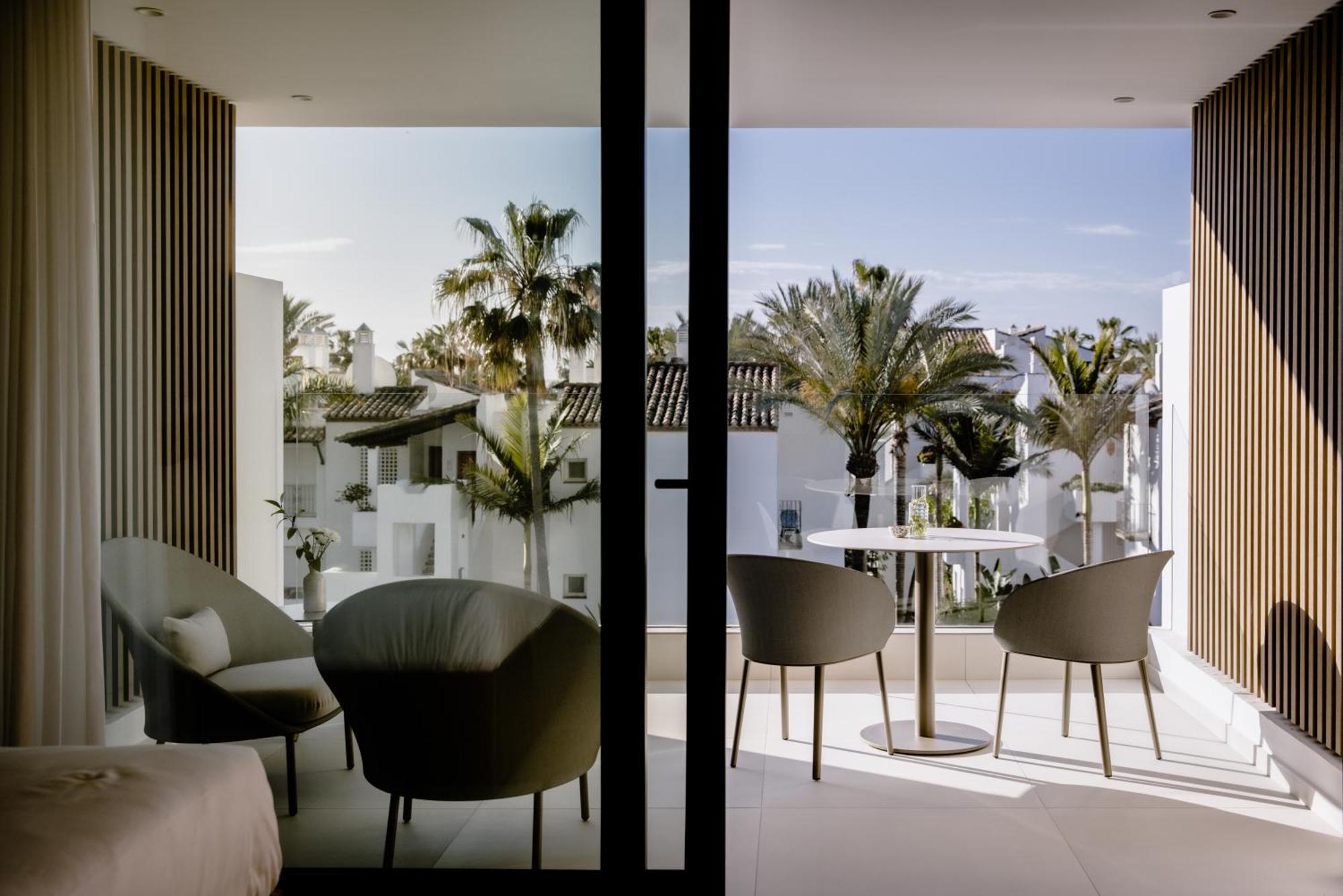 The Flag Hotel Marbella, Estepona Adult Recommended Εξωτερικό φωτογραφία