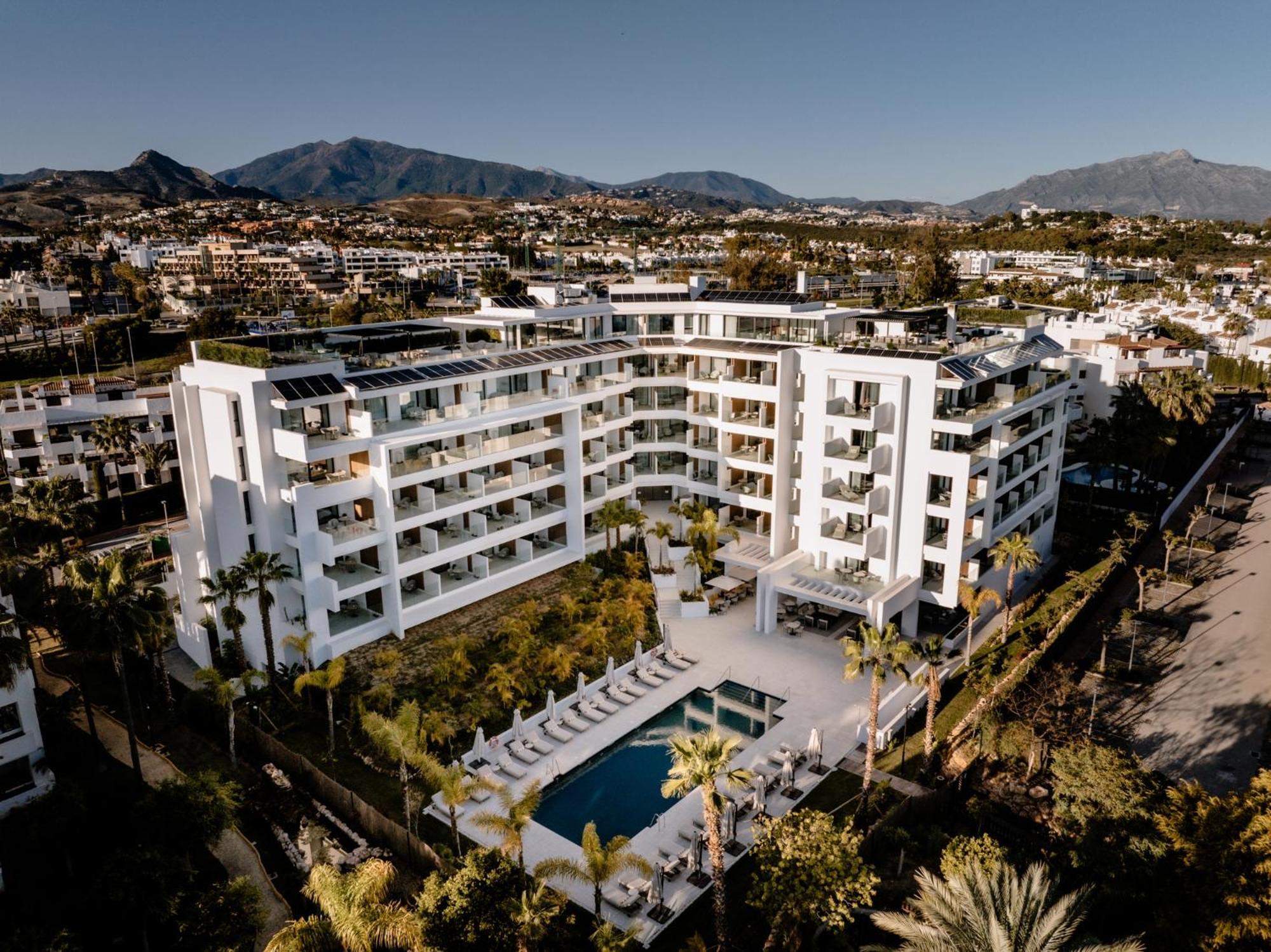 The Flag Hotel Marbella, Estepona Adult Recommended Εξωτερικό φωτογραφία