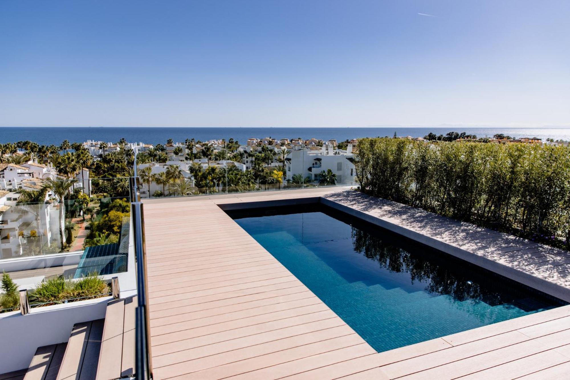 The Flag Hotel Marbella, Estepona Adult Recommended Εξωτερικό φωτογραφία